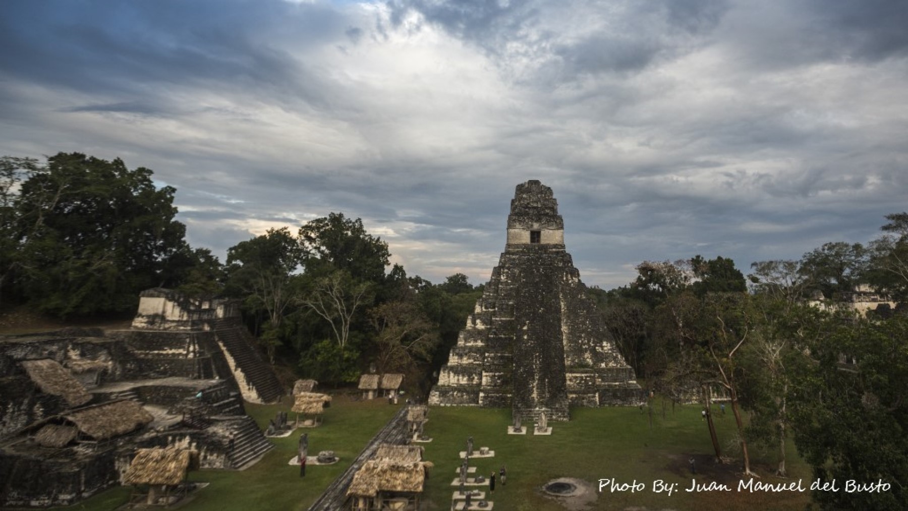 Plaza Central Tikal