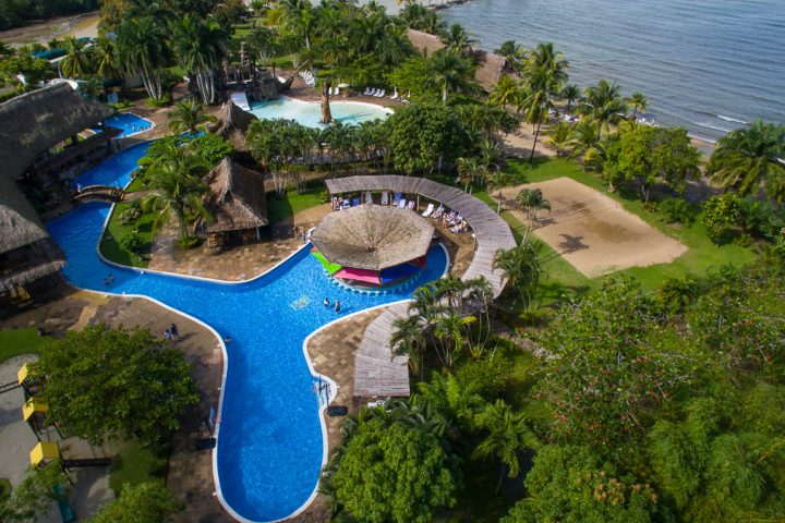 Hotel Amatique Bay, Puerto Barrios